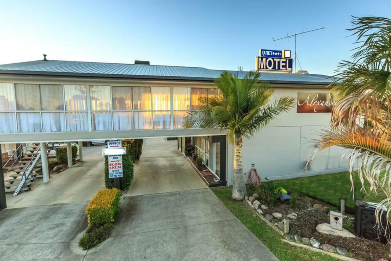 Alexander Motel Warwick Exterior foto